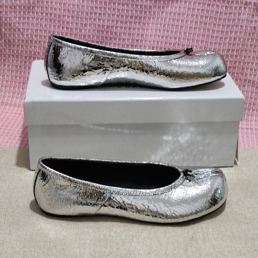 Maison Martin Margiela Silver Tabi Split-Toe Ballet Flats - Picture 8 of 8
